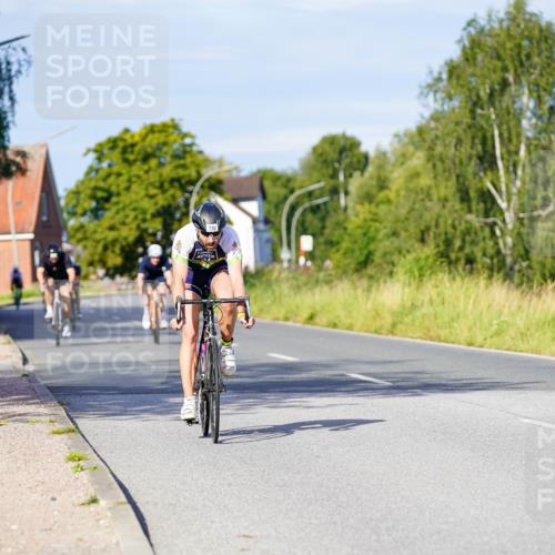 31.08.2025 - Elbe Triathlon Hamburg Michael Burmester http://msf.ph/oto/8666243 31.08.2025 09:35:09 Radfahren 250, 425, 446, 447, 532, 730, 766 meine-sportfotos.de