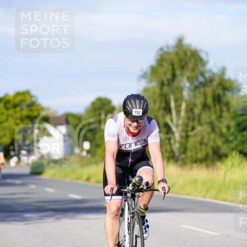 31.08.2025 - Elbe Triathlon Hamburg Michael Burmester http://msf.ph/oto/8666345 31.08.2025 09:35:53 Radfahren 689, 752, 834 meine-sportfotos.de