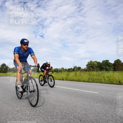 31.08.2025 - Elbe Triathlon Hamburg Michael Burmester http://msf.ph/oto/8666355 31.08.2025 10:28:45 Radfahren 701, 852, 913, 991, 1123, 1219 meine-sportfotos.de