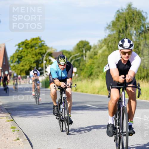 31.08.2025 - Elbe Triathlon Hamburg Michael Burmester http://msf.ph/oto/8666365 31.08.2025 09:36:02 Radfahren 426, 430, 443, 746, 769, 834 meine-sportfotos.de