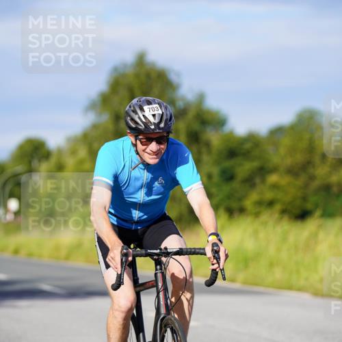 31.08.2025 - Elbe Triathlon Hamburg Michael Burmester http://msf.ph/oto/8666468 31.08.2025 09:36:47 Radfahren 300, 429, 651, 703 meine-sportfotos.de