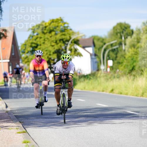 31.08.2025 - Elbe Triathlon Hamburg Michael Burmester http://msf.ph/oto/8666477 31.08.2025 09:36:59 Radfahren 344, 503 meine-sportfotos.de
