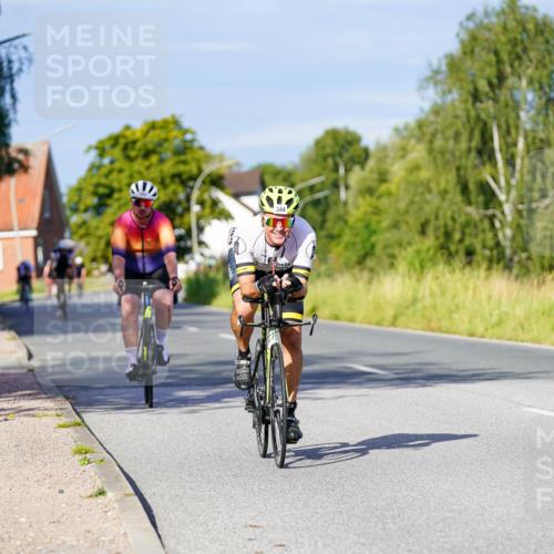 31.08.2025 - Elbe Triathlon Hamburg Michael Burmester http://msf.ph/oto/8666480 31.08.2025 09:37:00 Radfahren 344, 503, 747 meine-sportfotos.de