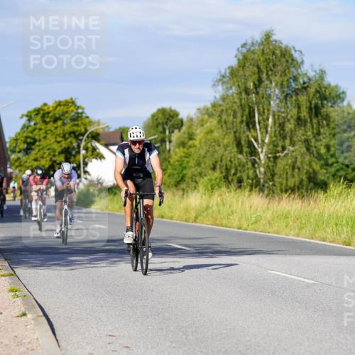 31.08.2025 - Elbe Triathlon Hamburg Michael Burmester http://msf.ph/oto/8666491 31.08.2025 09:37:06 Radfahren 309, 436, 470, 626, 677, 695, 747 meine-sportfotos.de
