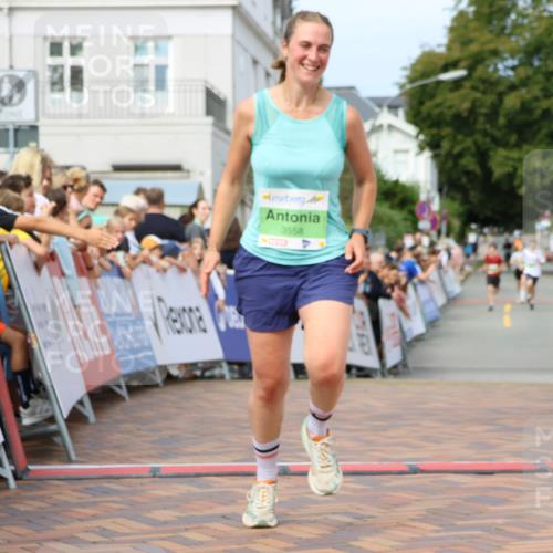 31.08.2025 - 21. Blankeneser Heldenlauf Strokosch-Dieckow http://msf.ph/oto/8666522 31.08.2025 10:58:25 Ziel 3558 meine-sportfotos.de