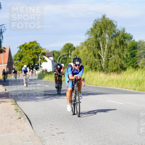 31.08.2025 - Elbe Triathlon Hamburg Michael Burmester http://msf.ph/oto/8666528 31.08.2025 09:37:14 Radfahren 254, 309, 325, 470, 557, 626, 677 meine-sportfotos.de