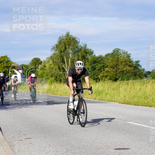 31.08.2025 - Elbe Triathlon Hamburg Michael Burmester http://msf.ph/oto/8666574 31.08.2025 09:37:25 Radfahren 331, 474, 479, 529, 530, 638, 728, 741, 918 meine-sportfotos.de