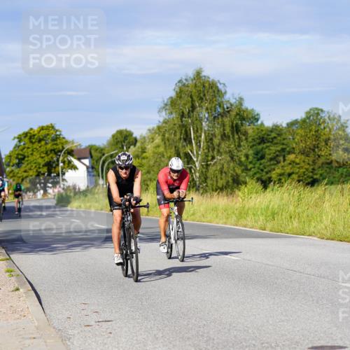 31.08.2025 - Elbe Triathlon Hamburg Michael Burmester http://msf.ph/oto/8666588 31.08.2025 09:37:28 Radfahren 270, 331, 479, 529, 530, 543, 690, 728, 741 meine-sportfotos.de