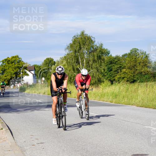 31.08.2025 - Elbe Triathlon Hamburg Michael Burmester http://msf.ph/oto/8666591 31.08.2025 09:37:28 Radfahren 270, 331, 479, 529, 530, 543, 690, 728, 741 meine-sportfotos.de