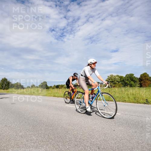 31.08.2025 - Elbe Triathlon Hamburg Michael Burmester http://msf.ph/oto/8666593 31.08.2025 10:33:31 Radfahren 826, 838, 850, 859, 1211, 1235, 1241 meine-sportfotos.de