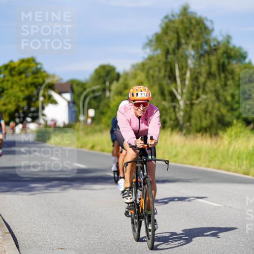 31.08.2025 - Elbe Triathlon Hamburg Michael Burmester http://msf.ph/oto/8666647 31.08.2025 09:37:49 Radfahren 351, 371, 379, 456, 512, 597, 704, 768 meine-sportfotos.de