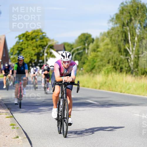 31.08.2025 - Elbe Triathlon Hamburg Michael Burmester http://msf.ph/oto/8666753 31.08.2025 09:38:13 Radfahren 267, 289, 370, 402, 506, 699, 788 meine-sportfotos.de