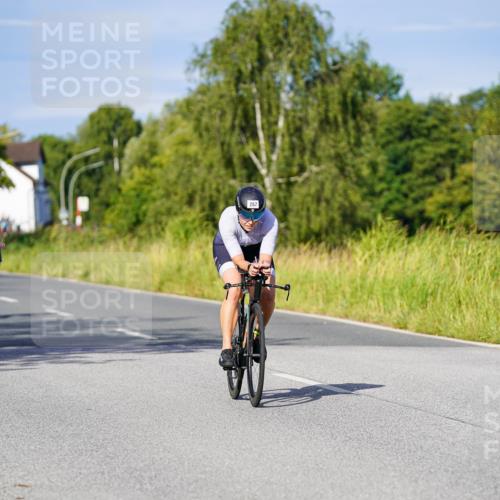 31.08.2025 - Elbe Triathlon Hamburg Michael Burmester http://msf.ph/oto/8666770 31.08.2025 09:38:16 Radfahren 267, 289, 402, 472, 506, 524, 699, 788 meine-sportfotos.de