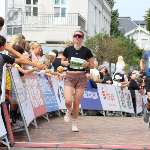 31.08.2025 - 21. Blankeneser Heldenlauf Strokosch-Dieckow http://msf.ph/oto/8666779 31.08.2025 10:58:02 Ziel 3389, 3460, 3425 meine-sportfotos.de