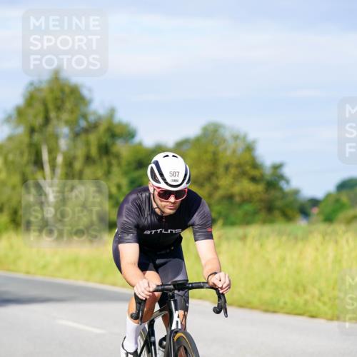 31.08.2025 - Elbe Triathlon Hamburg Michael Burmester http://msf.ph/oto/8666808 31.08.2025 09:38:29 Radfahren 454, 507, 701 meine-sportfotos.de