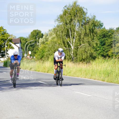 31.08.2025 - Elbe Triathlon Hamburg Michael Burmester http://msf.ph/oto/8666849 31.08.2025 09:38:43 Radfahren 255, 308, 373, 596, 639, 642 meine-sportfotos.de