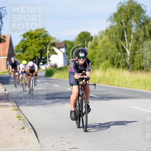 31.08.2025 - Elbe Triathlon Hamburg Michael Burmester http://msf.ph/oto/8666935 31.08.2025 09:39:13 Radfahren 293, 347, 449, 497, 616, 659, 753, 900 meine-sportfotos.de