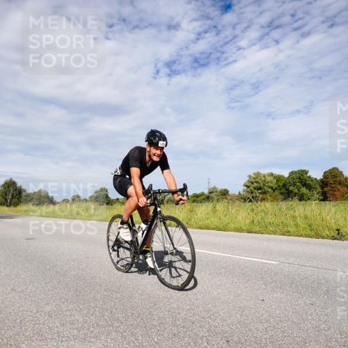 31.08.2025 - Elbe Triathlon Hamburg Michael Burmester http://msf.ph/oto/8666936 31.08.2025 10:38:49 Radfahren 1093, 1291 meine-sportfotos.de