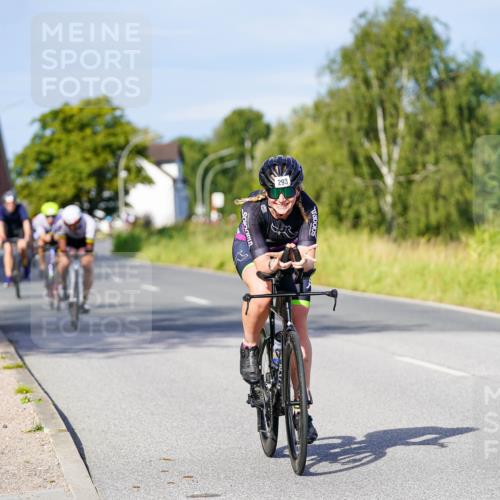 31.08.2025 - Elbe Triathlon Hamburg Michael Burmester http://msf.ph/oto/8666940 31.08.2025 09:39:13 Radfahren 293, 347, 449, 497, 616, 659, 753, 900 meine-sportfotos.de