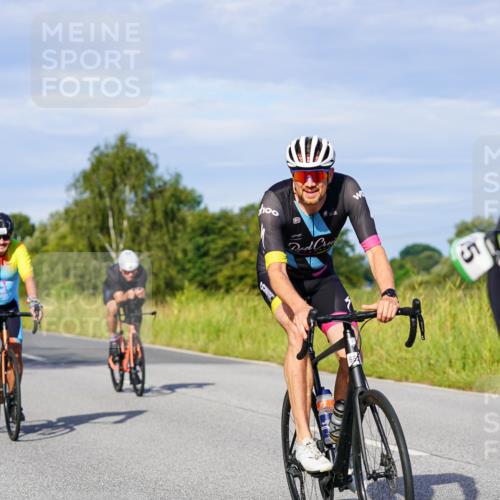 31.08.2025 - Elbe Triathlon Hamburg Michael Burmester http://msf.ph/oto/8666984 31.08.2025 09:39:30 Radfahren 346, 366, 478, 500, 511, 662, 687, 724, 745, 775 meine-sportfotos.de