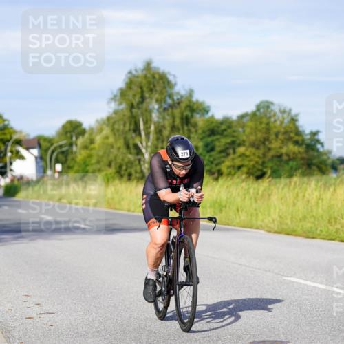 31.08.2025 - Elbe Triathlon Hamburg Michael Burmester http://msf.ph/oto/8667138 31.08.2025 09:40:28 Radfahren 279, 288, 535, 627 meine-sportfotos.de