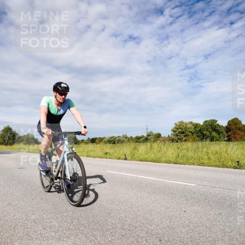 31.08.2025 - Elbe Triathlon Hamburg Michael Burmester http://msf.ph/oto/8667149 31.08.2025 10:42:47 Radfahren 1074, 1154, 1281 meine-sportfotos.de