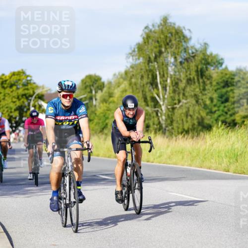 31.08.2025 - Elbe Triathlon Hamburg Michael Burmester http://msf.ph/oto/8667169 31.08.2025 09:40:44 Radfahren 246, 341, 415, 417, 444, 451, 619, 716, 805, 830, 840 meine-sportfotos.de