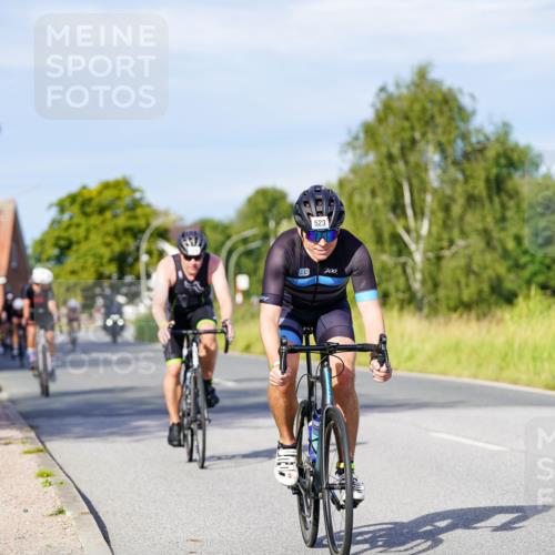31.08.2025 - Elbe Triathlon Hamburg Michael Burmester http://msf.ph/oto/8667260 31.08.2025 09:41:11 Radfahren 261, 445, 523, 672, 673, 679, 692, 815, 848, 887 meine-sportfotos.de
