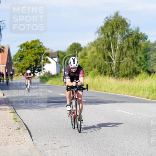 31.08.2025 - Elbe Triathlon Hamburg Michael Burmester http://msf.ph/oto/8667364 31.08.2025 09:41:42 Radfahren 368, 678, 813, 829 meine-sportfotos.de
