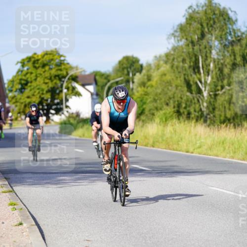 31.08.2025 - Elbe Triathlon Hamburg Michael Burmester http://msf.ph/oto/8667374 31.08.2025 09:41:50 Radfahren 266, 376, 681, 910 meine-sportfotos.de