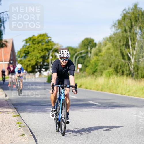 31.08.2025 - Elbe Triathlon Hamburg Michael Burmester http://msf.ph/oto/8667398 31.08.2025 09:41:58 Radfahren 508, 579, 681, 722 meine-sportfotos.de