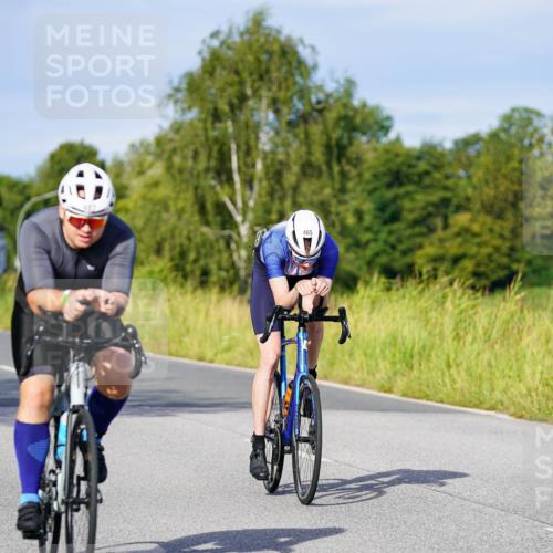 31.08.2025 - Elbe Triathlon Hamburg Michael Burmester http://msf.ph/oto/8667418 31.08.2025 09:42:08 Radfahren 385, 465, 487, 590 meine-sportfotos.de