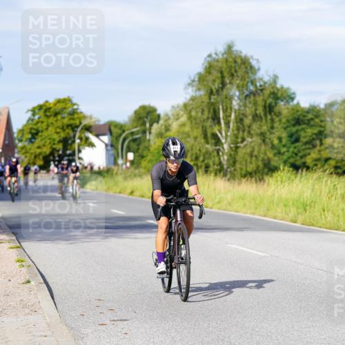 31.08.2025 - Elbe Triathlon Hamburg Michael Burmester http://msf.ph/oto/8667508 31.08.2025 09:42:42 Radfahren 247, 268, 361, 505, 615, 715, 811, 884 meine-sportfotos.de