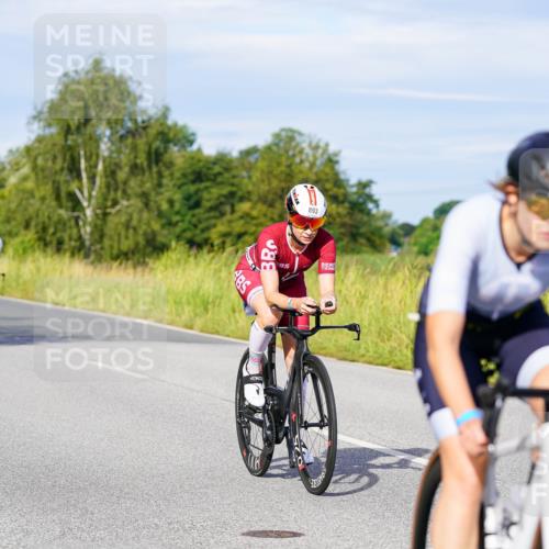 31.08.2025 - Elbe Triathlon Hamburg Michael Burmester http://msf.ph/oto/8667536 31.08.2025 09:42:50 Radfahren 268, 311, 361, 438, 486, 490, 505, 522, 615, 629, 648, 665, 715, 882, 884, 893 meine-sportfotos.de