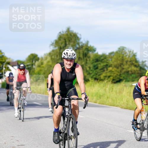 31.08.2025 - Elbe Triathlon Hamburg Michael Burmester http://msf.ph/oto/8667575 31.08.2025 09:43:02 Radfahren 321, 324, 414, 605, 623, 624, 732, 795, 833, 837 meine-sportfotos.de