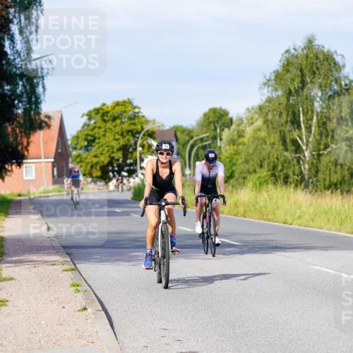31.08.2025 - Elbe Triathlon Hamburg Michael Burmester http://msf.ph/oto/8667590 31.08.2025 09:43:07 Radfahren 321, 605, 622, 624, 795 meine-sportfotos.de