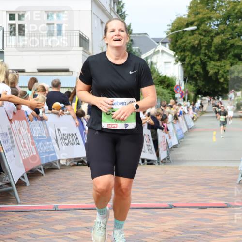 31.08.2025 - 21. Blankeneser Heldenlauf Strokosch-Dieckow http://msf.ph/oto/8667619 31.08.2025 10:57:13 Ziel 2167, 3502, 3194 meine-sportfotos.de