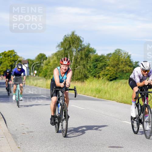 31.08.2025 - Elbe Triathlon Hamburg Michael Burmester http://msf.ph/oto/8667656 31.08.2025 09:43:31 Radfahren 282, 383, 461, 519, 567, 680, 888 meine-sportfotos.de