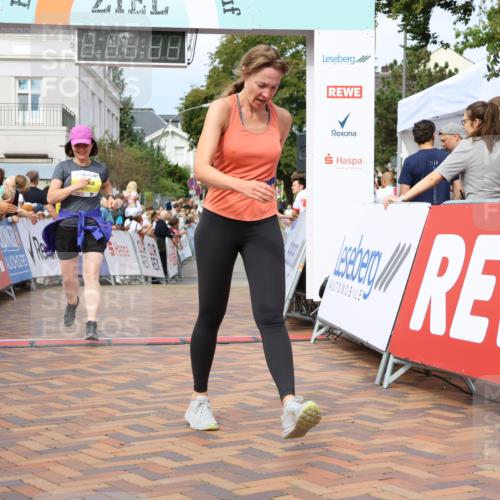 31.08.2025 - 21. Blankeneser Heldenlauf Strokosch-Dieckow http://msf.ph/oto/8667782 31.08.2025 10:57:06 Ziel 2167, 3502, 3419, 3385, 3117, 3157 meine-sportfotos.de
