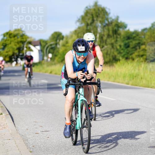 31.08.2025 - Elbe Triathlon Hamburg Michael Burmester http://msf.ph/oto/8667813 31.08.2025 09:44:03 Radfahren 281, 378, 476, 562, 787, 864 meine-sportfotos.de