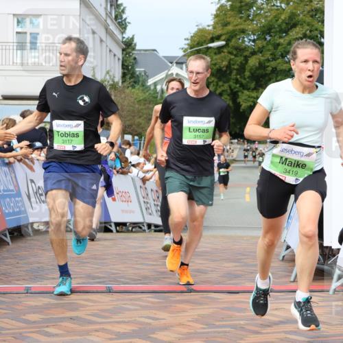 31.08.2025 - 21. Blankeneser Heldenlauf Strokosch-Dieckow http://msf.ph/oto/8667816 31.08.2025 10:57:04 Ziel 2167, 3502, 3419, 3385, 3117, 3157 meine-sportfotos.de