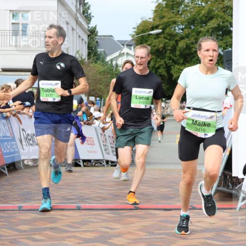 31.08.2025 - 21. Blankeneser Heldenlauf Strokosch-Dieckow http://msf.ph/oto/8667825 31.08.2025 10:57:04 Ziel 2167, 3502, 3419, 3385, 3117, 3157 meine-sportfotos.de