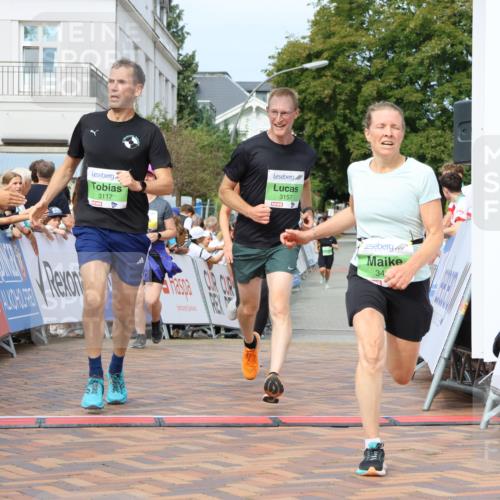 31.08.2025 - 21. Blankeneser Heldenlauf Strokosch-Dieckow http://msf.ph/oto/8667844 31.08.2025 10:57:03 Ziel 2167, 3502, 3419, 3385, 3117, 3157 meine-sportfotos.de