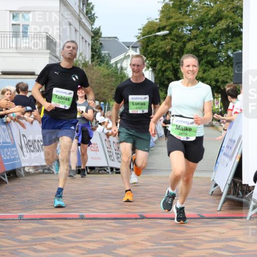 31.08.2025 - 21. Blankeneser Heldenlauf Strokosch-Dieckow http://msf.ph/oto/8667876 31.08.2025 10:57:03 Ziel 2167, 3502, 3419, 3385, 3117, 3157 meine-sportfotos.de