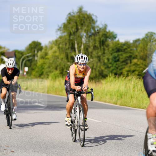 31.08.2025 - Elbe Triathlon Hamburg Michael Burmester http://msf.ph/oto/8667894 31.08.2025 09:44:50 Radfahren 259, 298, 357, 613, 617, 669, 737, 823, 869, 881 meine-sportfotos.de