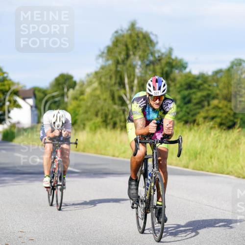 31.08.2025 - Elbe Triathlon Hamburg Michael Burmester http://msf.ph/oto/8667936 31.08.2025 09:44:59 Radfahren 292, 357, 469, 527, 613, 773, 896 meine-sportfotos.de