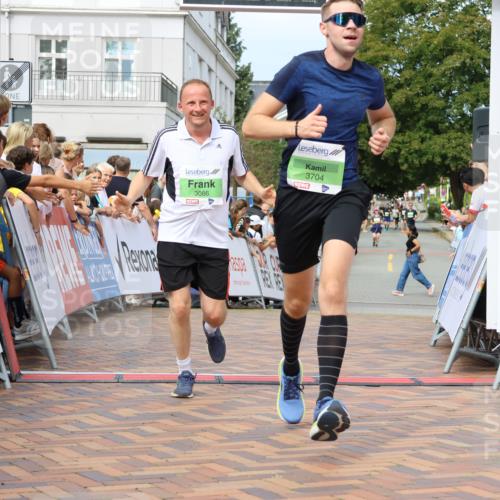 31.08.2025 - 21. Blankeneser Heldenlauf Strokosch-Dieckow http://msf.ph/oto/8668012 31.08.2025 10:56:43 Ziel 3399, 3704, 3394, 3086 meine-sportfotos.de