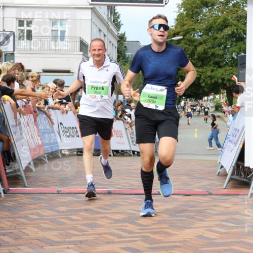 31.08.2025 - 21. Blankeneser Heldenlauf Strokosch-Dieckow http://msf.ph/oto/8668030 31.08.2025 10:56:43 Ziel 3399, 3704, 3394, 3086 meine-sportfotos.de