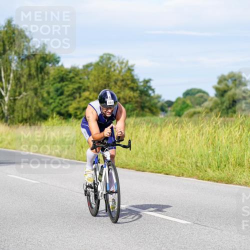 31.08.2025 - Elbe Triathlon Hamburg Michael Burmester http://msf.ph/oto/8668045 31.08.2025 09:45:30 Radfahren 393, 431, 489, 566, 607, 660, 664, 709, 756 meine-sportfotos.de