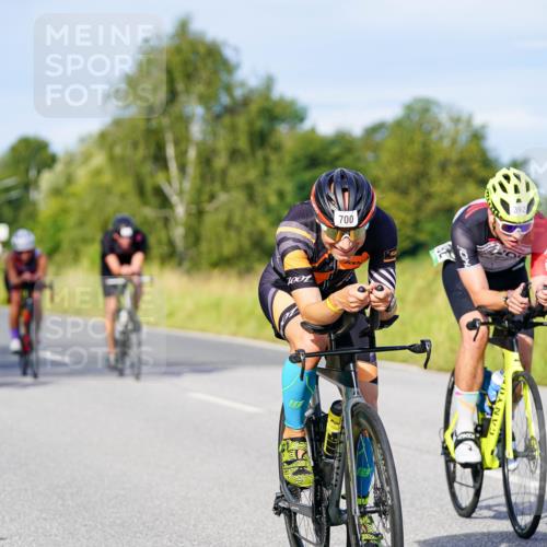 31.08.2025 - Elbe Triathlon Hamburg Michael Burmester http://msf.ph/oto/8668101 31.08.2025 09:45:40 Radfahren 392, 633, 660, 700, 708, 786, 808, 826 meine-sportfotos.de